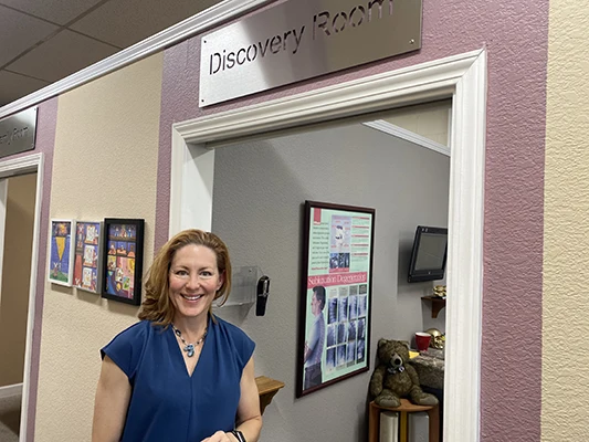 Chiropractor-Morgan-Hill-CA-Nicole-Conragan-Outside-Adjustment-Room